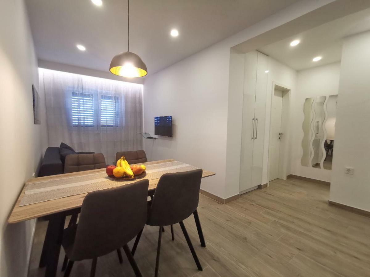Apartments Tonkita With Jacuzzi 马卡尔斯卡 外观 照片