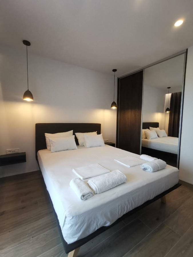 Apartments Tonkita With Jacuzzi 马卡尔斯卡 外观 照片