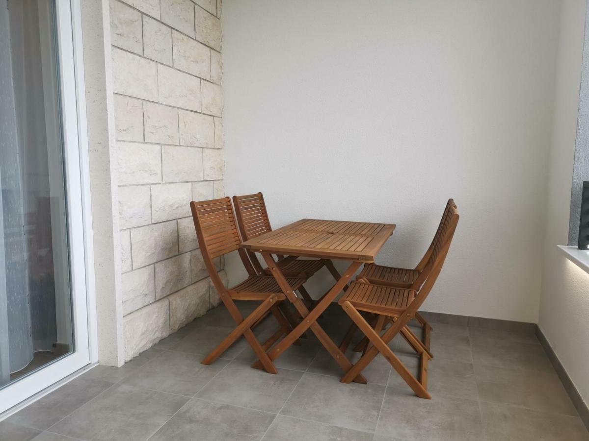 Apartments Tonkita With Jacuzzi 马卡尔斯卡 外观 照片